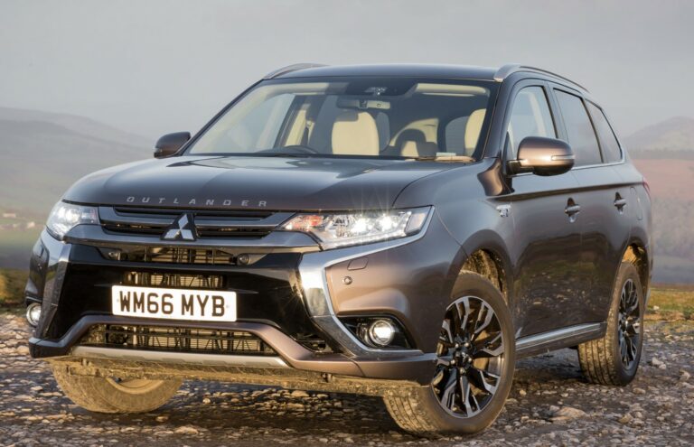 New 2026 Mitsubishi Outlander Pictures