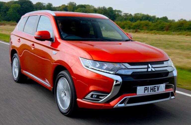 New 2026 Mitsubishi Outlander PHEV Redesign