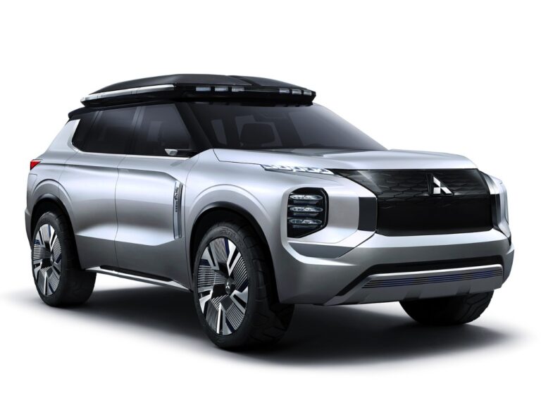 2027 Mitsubishi Engelberg Tourer Specs